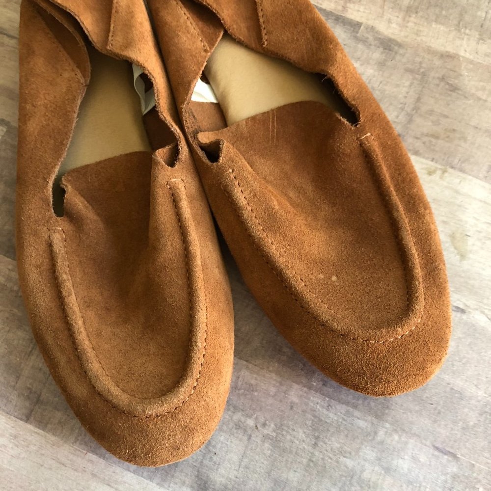 A New Day Camel Leather Moccasin Style Loafers - Picture 3 of 7